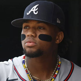 Acuña’s Rhinestone Necklace