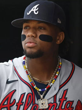 Acuña’s Rhinestone Necklace